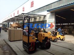今日福瑞得微動(dòng)態(tài)--福瑞得機(jī)械小型壓路機(jī)發(fā)往北京、福建等地